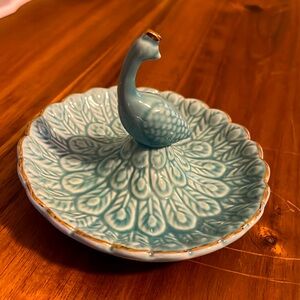 Peacock ring dish